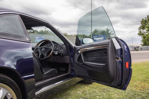 2000 Mercedes-Benz SL320 SL Edition R129 Te koop (foto 24 van 213)