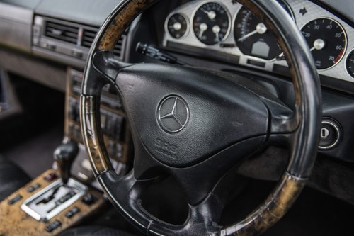 2000 Mercedes-Benz SL320 SL Edition R129 Te koop (foto 34 van 213)