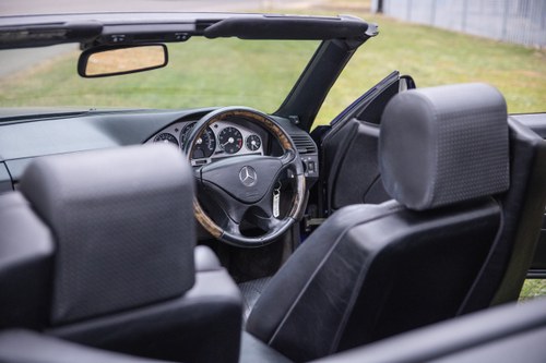 2000 Mercedes-Benz SL320 SL Edition R129 Te koop (foto 83 van 213)
