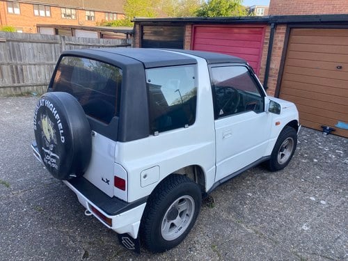 1995 Suzuki Vitara JLX à vendre (picture 9 of 46)