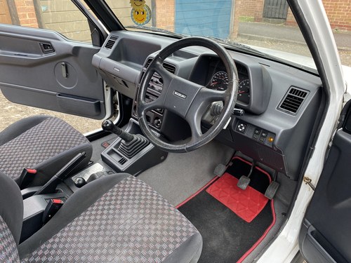 1995 Suzuki Vitara JLX à vendre (picture 35 of 46)