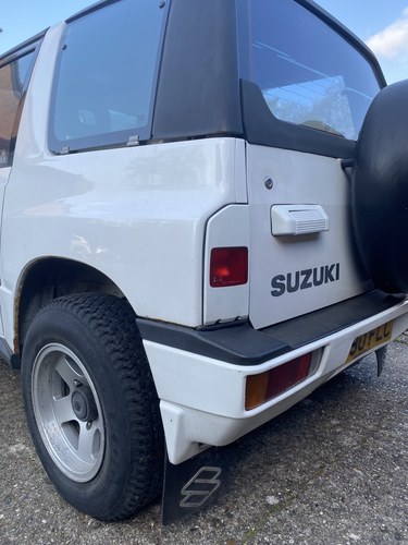 1995 Suzuki Vitara JLX à vendre (picture 39 of 46)