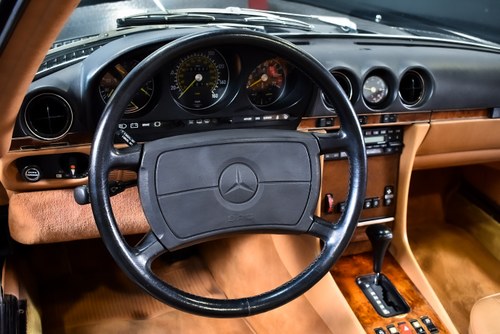 1986 Mercedes-Benz R107 560SL Convertible 5,6L V8 For Sale (picture 46 of 109)