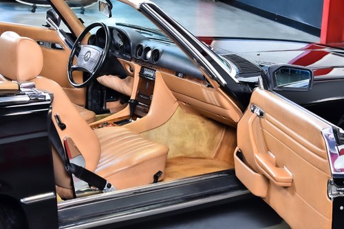 1986 Mercedes-Benz R107 560SL Convertible 5,6L V8 For Sale (picture 53 of 109)