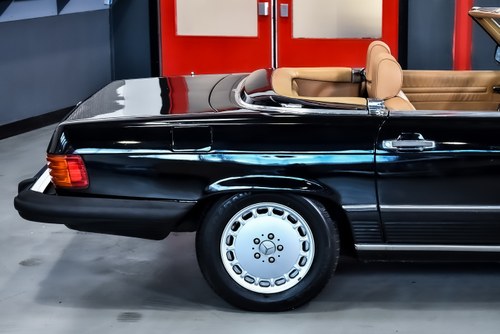 1986 Mercedes-Benz R107 560SL Convertible 5,6L V8 For Sale (picture 68 of 109)