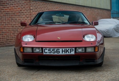 1985 Porsche 928 S2 RHD In vendita (immagine 3 di 222)