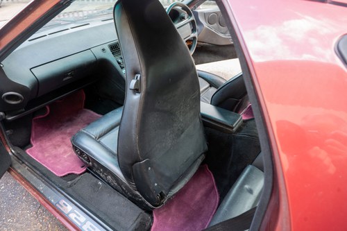 1985 Porsche 928 S2 RHD In vendita (immagine 55 di 222)