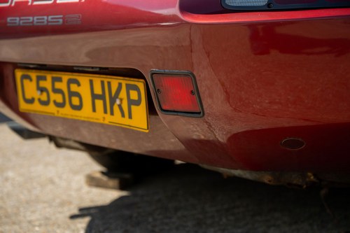 1985 Porsche 928 S2 RHD In vendita (immagine 149 di 222)