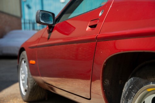 1985 Porsche 928 S2 RHD In vendita (immagine 151 di 222)
