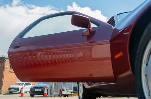 1985 Porsche 928 S2 RHD In vendita (immagine 161 di 222)
