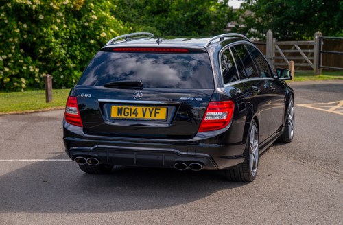 2014 Mercedes-Benz C63 AMG Estate For Sale (picture 18 of 178)