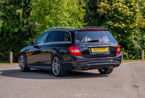 2014 Mercedes-Benz C63 AMG Estate For Sale (picture 20 of 178)