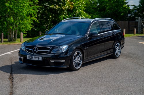 2014 Mercedes-Benz C63 AMG Estate For Sale (picture 6 of 178)