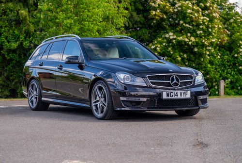 2014 Mercedes-Benz C63 AMG Estate For Sale (picture 1 of 178)