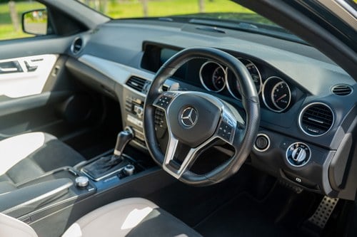 2014 Mercedes-Benz C63 AMG Estate For Sale (picture 27 of 178)