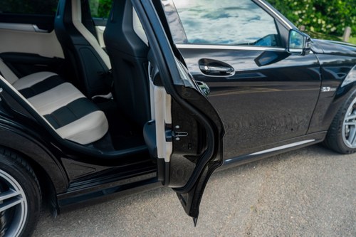 2014 Mercedes-Benz C63 AMG Estate For Sale (picture 92 of 178)