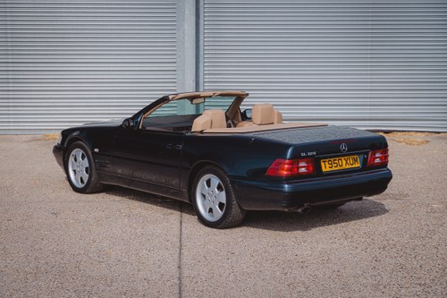 1999 Mercedes-Benz SL320 R129 Just 21,331 miles For Sale (picture 10 of 192)
