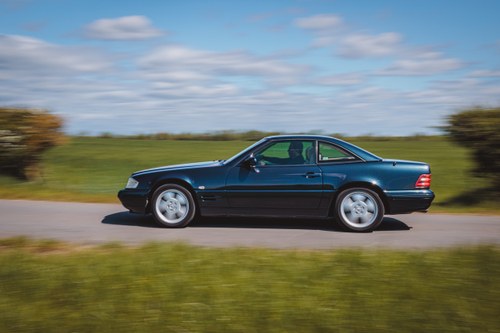 1999 Mercedes-Benz SL320 R129 Just 21,331 miles For Sale (picture 26 of 192)