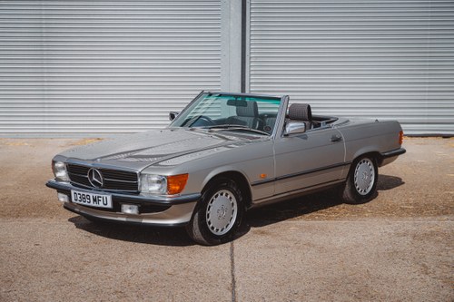 1986 Mercedes-Benz 300SL R107 51,251 miles till salu (bild 10 av 267)