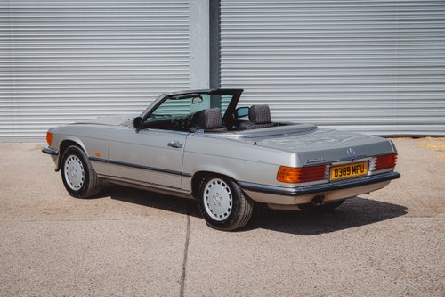 1986 Mercedes-Benz 300SL R107 51,251 miles till salu (bild 20 av 267)