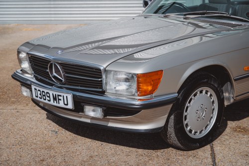 1986 Mercedes-Benz 300SL R107 51,251 miles till salu (bild 38 av 267)
