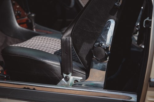 1986 Mercedes-Benz 300SL R107 51,251 miles till salu (bild 66 av 267)