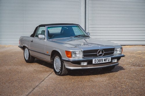 1986 Mercedes-Benz 300SL R107 51,251 miles till salu (bild 3 av 267)