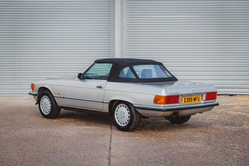 1986 Mercedes-Benz 300SL R107 51,251 miles till salu (bild 29 av 267)