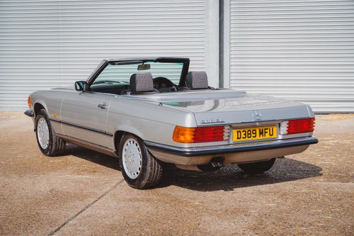1986 Mercedes-Benz 300SL R107 51,251 miles till salu (bild 12 av 267)
