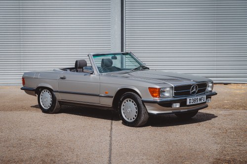 1986 Mercedes-Benz 300SL R107 51,251 miles till salu (bild 1 av 267)