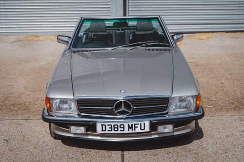 1986 Mercedes-Benz 300SL R107 51,251 miles till salu (bild 153 av 267)