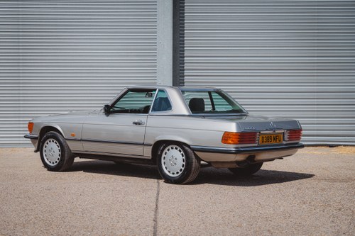 1986 Mercedes-Benz 300SL R107 51,251 miles till salu (bild 32 av 267)