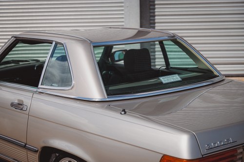 1986 Mercedes-Benz 300SL R107 51,251 miles till salu (bild 169 av 267)