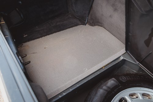 1986 Mercedes-Benz 300SL R107 51,251 miles till salu (bild 119 av 267)