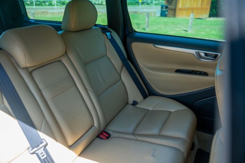 2005 Volvo V70 R AWD Te koop (foto 90 van 223)