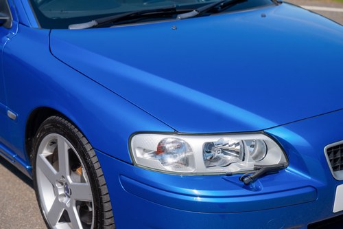 2005 Volvo V70 R AWD Te koop (foto 155 van 223)