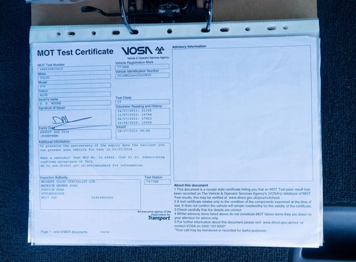 2005 Volvo V70 R AWD Te koop (foto 197 van 223)