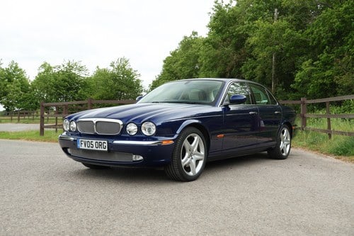 2005 Jaguar XJ6 Sovereign X350 For Sale (picture 3 of 237)