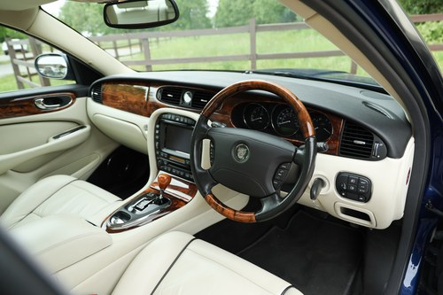 2005 Jaguar XJ6 Sovereign X350 For Sale (picture 18 of 237)