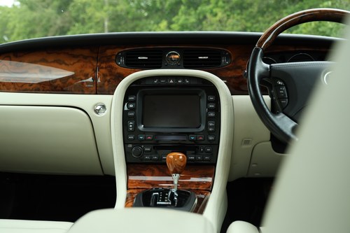 2005 Jaguar XJ6 Sovereign X350 For Sale (picture 46 of 237)