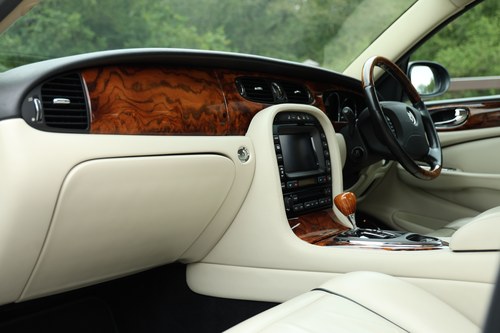 2005 Jaguar XJ6 Sovereign X350 For Sale (picture 55 of 237)