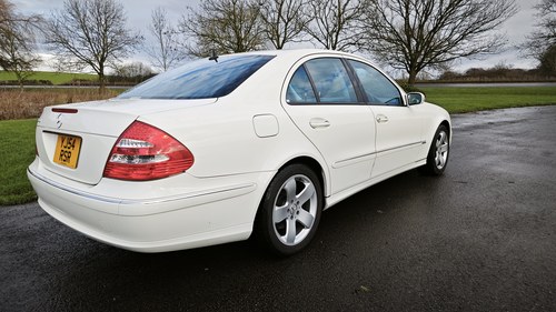 2005 Mercedes-Benz E500 Avantgarde A Te koop (foto 13 van 116)