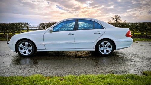 2005 Mercedes-Benz E500 Avantgarde A Te koop (foto 4 van 116)