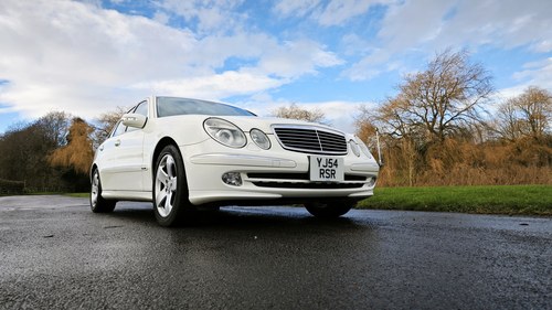 2005 Mercedes-Benz E500 Avantgarde A Te koop (foto 2 van 116)