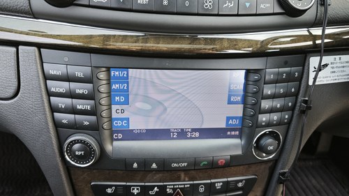 2005 Mercedes-Benz E500 Avantgarde A Te koop (foto 30 van 116)