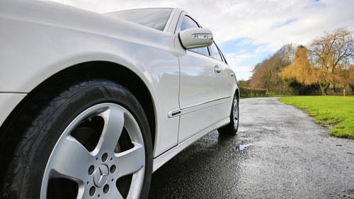 2005 Mercedes-Benz E500 Avantgarde A Te koop (foto 55 van 116)