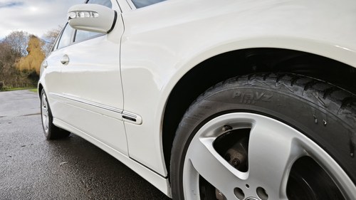 2005 Mercedes-Benz E500 Avantgarde A Te koop (foto 57 van 116)