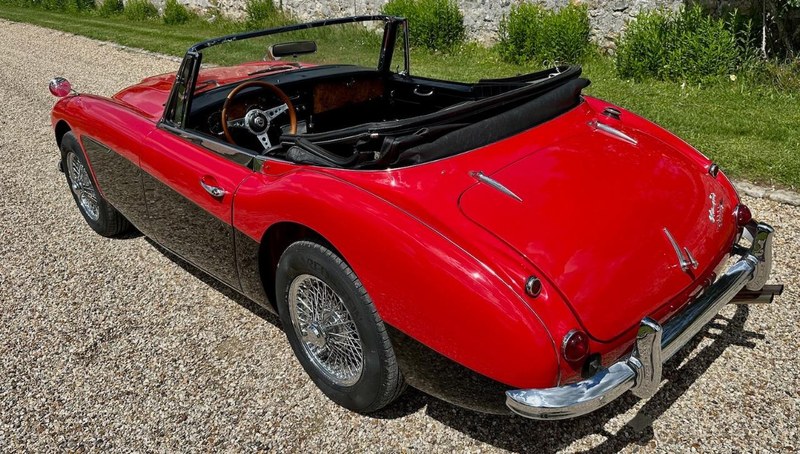 1964 Austin-Healey 3000 - 2 1964 Austin-Healey 3000 - 2