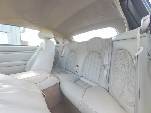 2001 Jaguar XK8 Convertible till salu (bild 33 av 135)