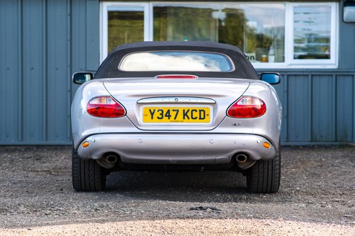 2001 Jaguar XK8 Convertible till salu (bild 19 av 135)